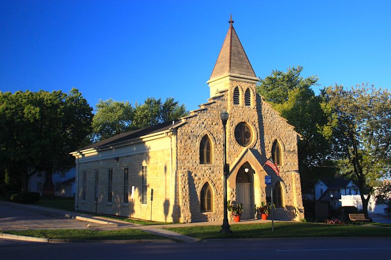 Gladys Fox Hz 1 768x511